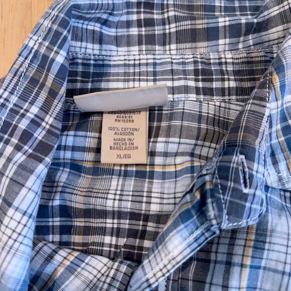 Roebuck & Co. Plaid Button-Up Men's Long Sleeve Shirt in XL - Picture 9 of 9